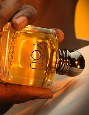 Eau de toilette Giorgio Armani Stronger With You para hombre