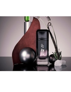 Eau de parfum Carolina Herrera 212 VIP Black para hombre