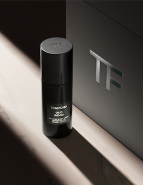 Body mist Tom Ford Oud Wood unisex