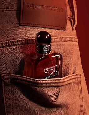 Eau de parfum Giorgio Armani Stronger With You para hombre