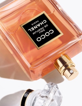 CHANEL COCO