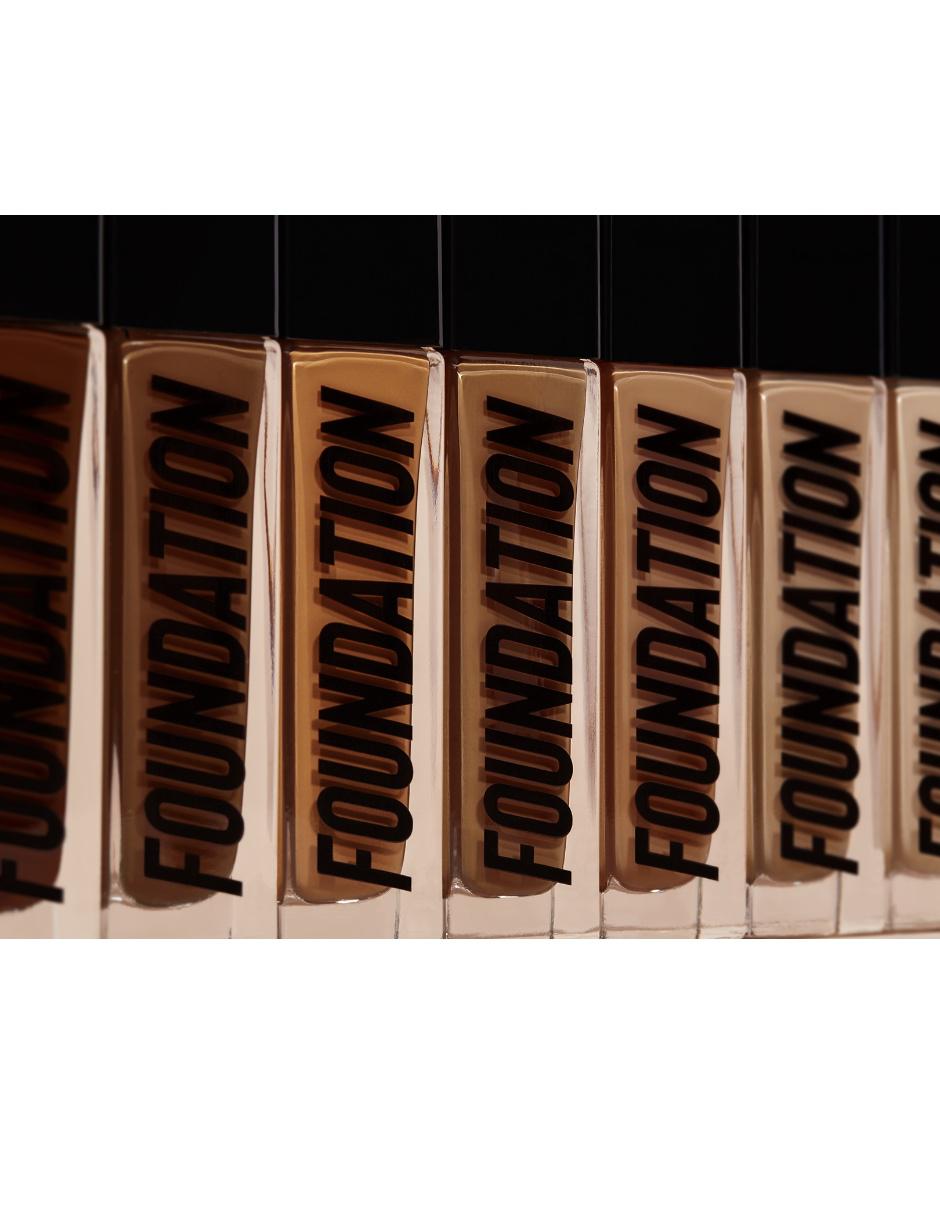 Base de maquillaje líquida luminoso 11