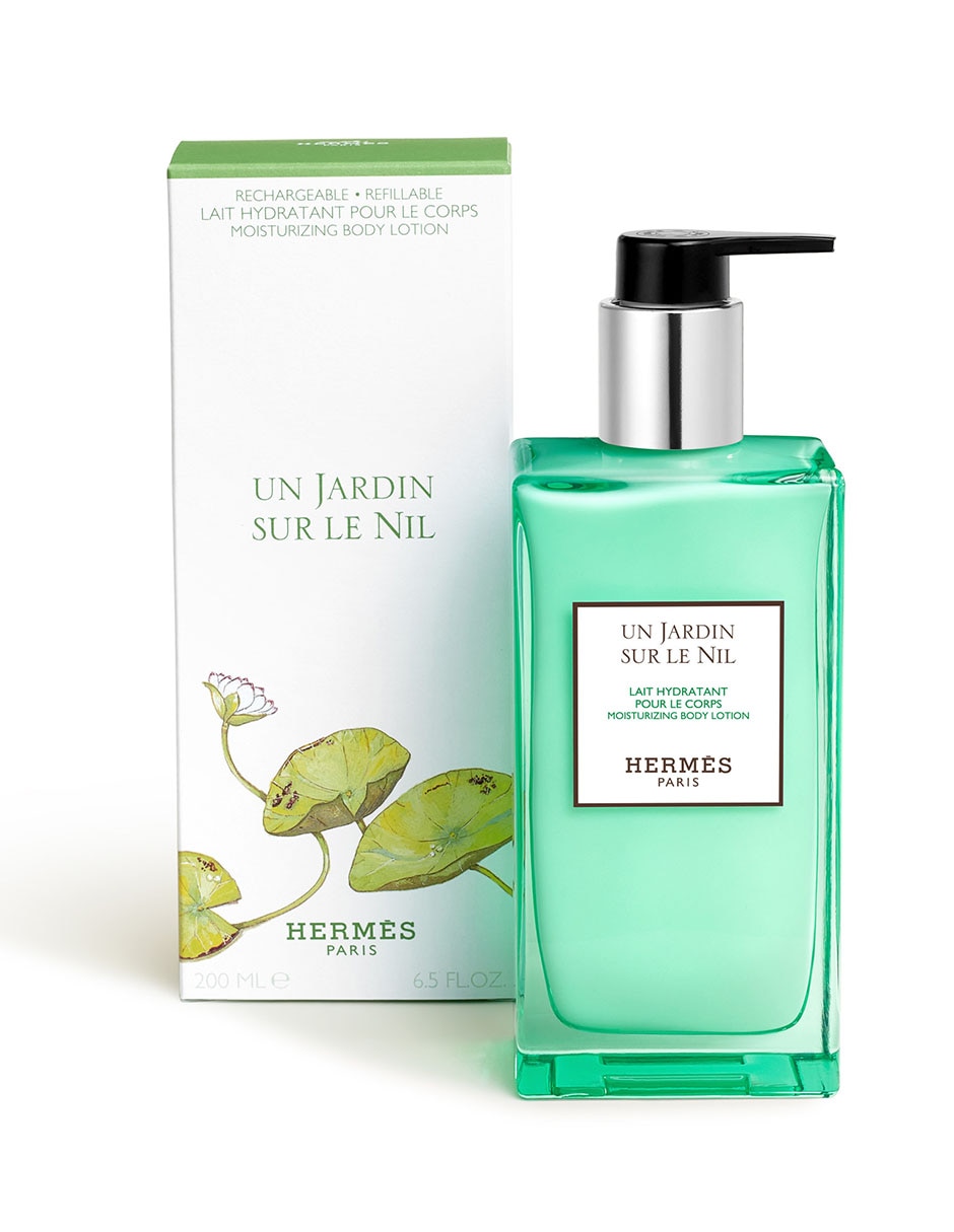 Leche corporal recomendada para hidratar día y noche Bath Line para todo tipo piel