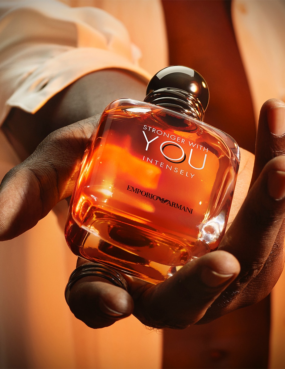 Eau de parfum Stronger With You Intensely para hombre 4